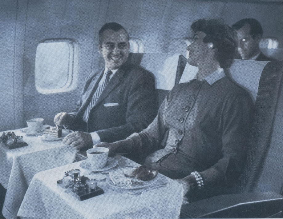1959 Dessert service on the Boeing 707.